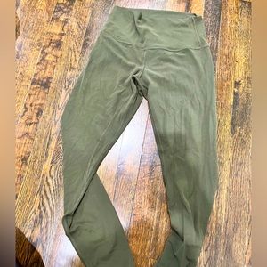 LULULEMON leggings